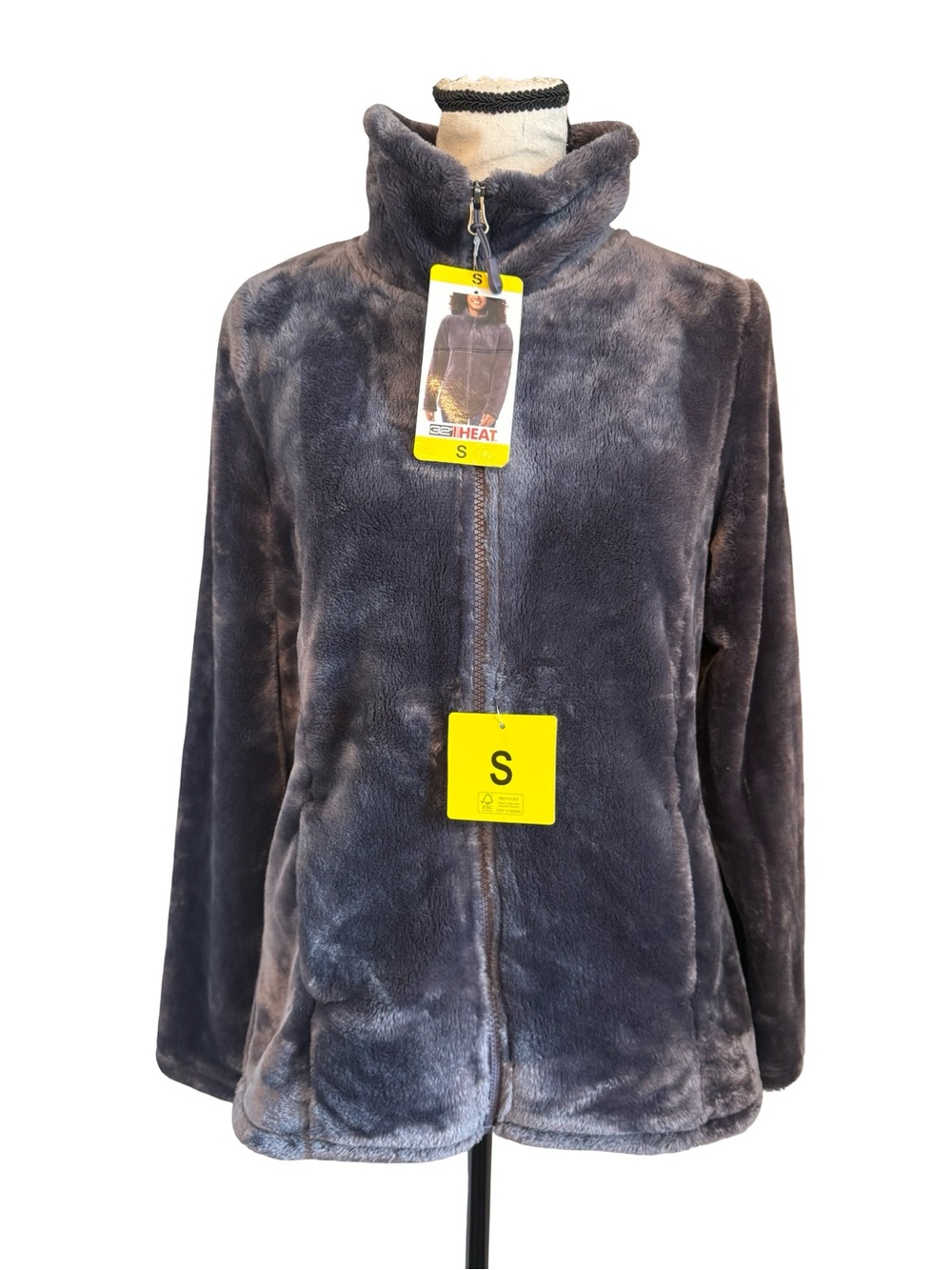 32 Degrees Heat NWT Small Excalibur Gray Plush Faux Fur Full Zip Jacket